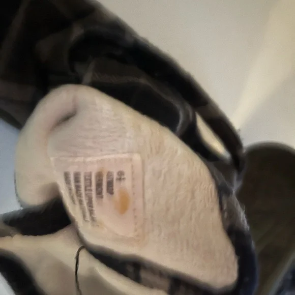 Roxy boots with fur on the inside size 6 1/2 black and gray - Picture 4 of 5